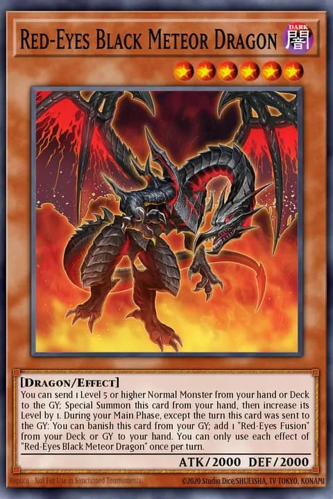 Dragón Meteoro Negro de Ojos Rojos